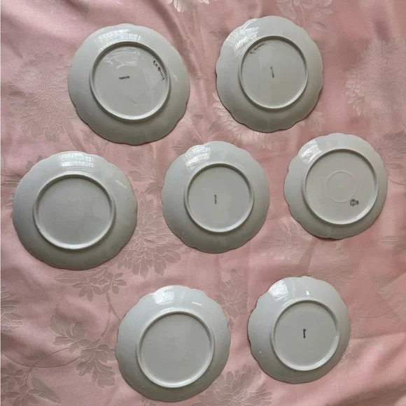Set of 7 Vintage Floral Dessert Plates - Picture 2 of 2